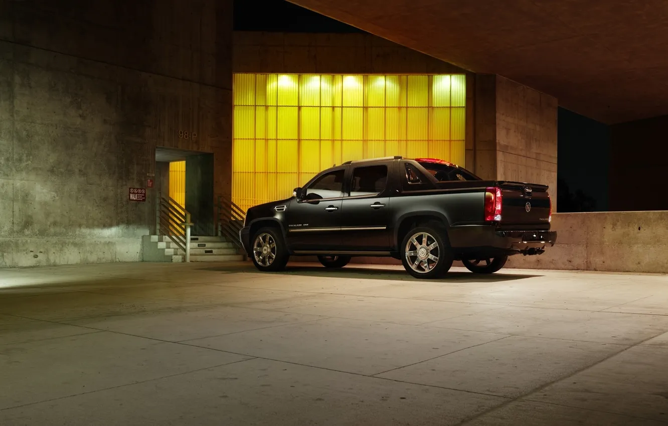 Фото обои фон, чёрный, Cadillac, окно, джип, Escalade, вид сзади, пикап