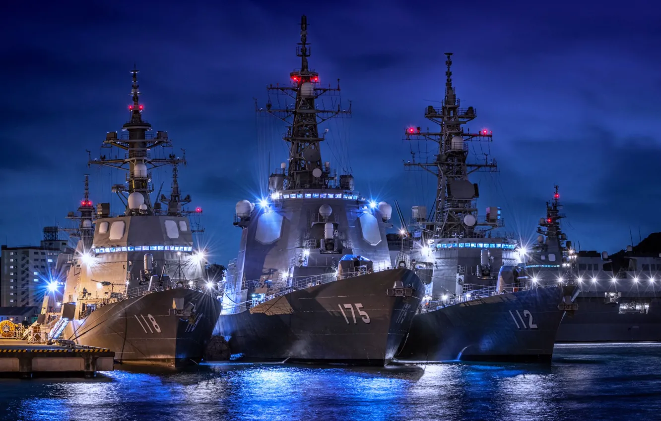 Фото обои ночь, огни, Япония, причал, эсминцы