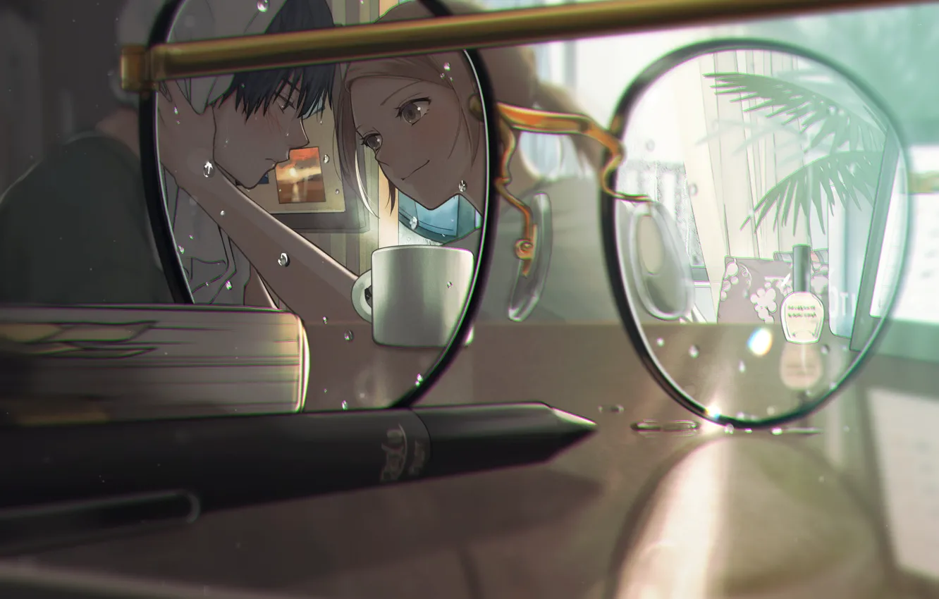 Фото обои очки, капли воды, на столе, почти поцелуй, парень с девушкой, отражение в стекле