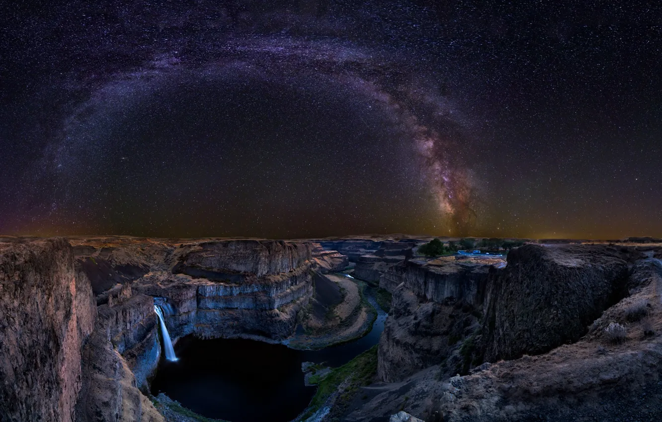 Фото обои звезды, ночь, водопад, каньон, млечный путь