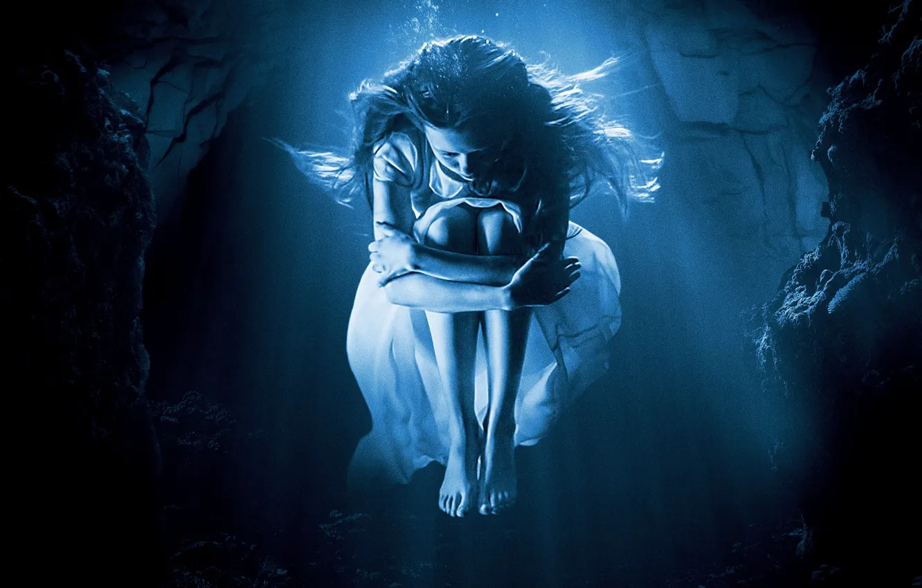 Фото обои cinema, girl, blue, movie, film, wather, A Cure for Wellness