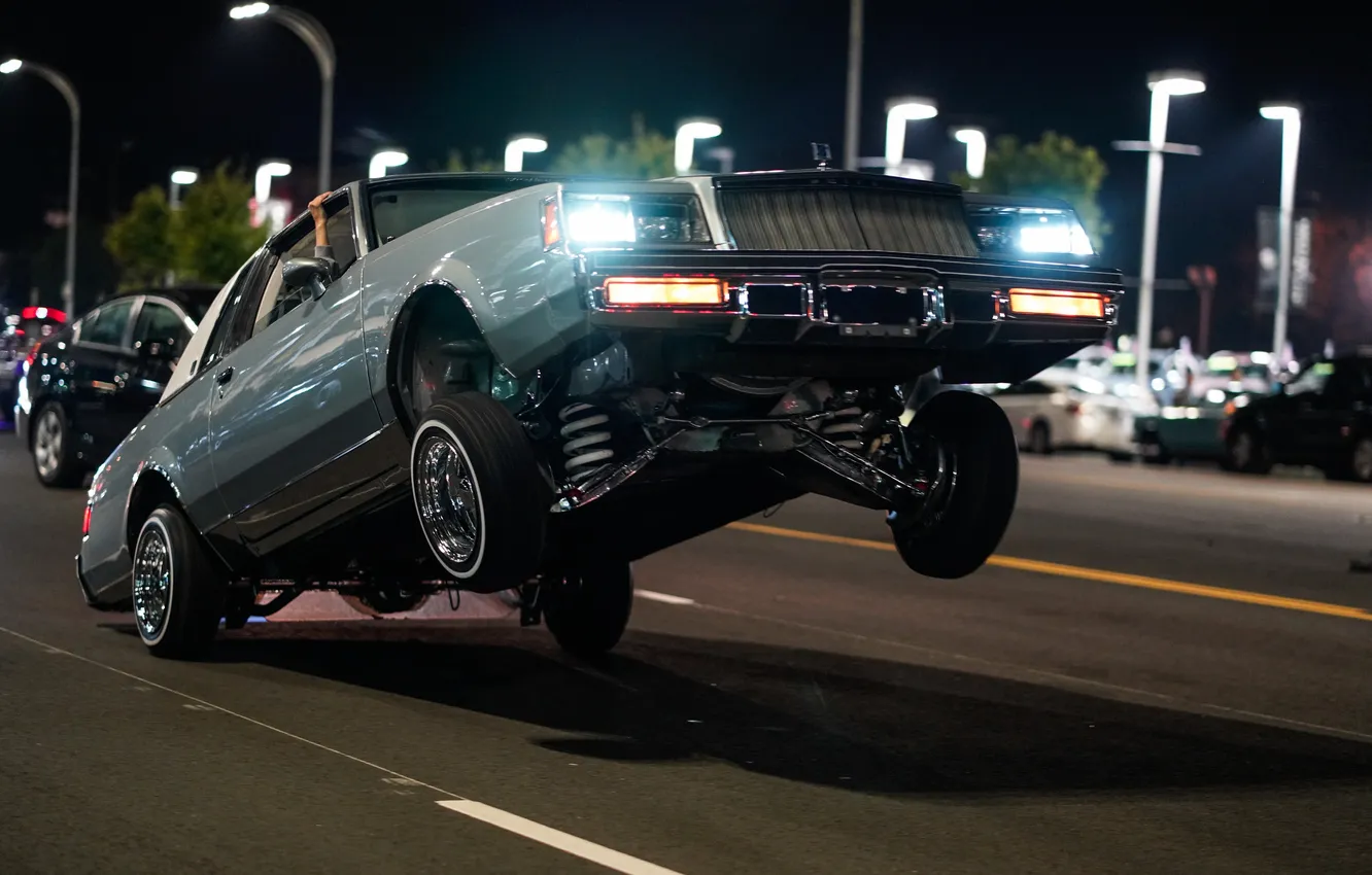 Фото обои car, wheels, night, retro, street, shot, closeup, ground