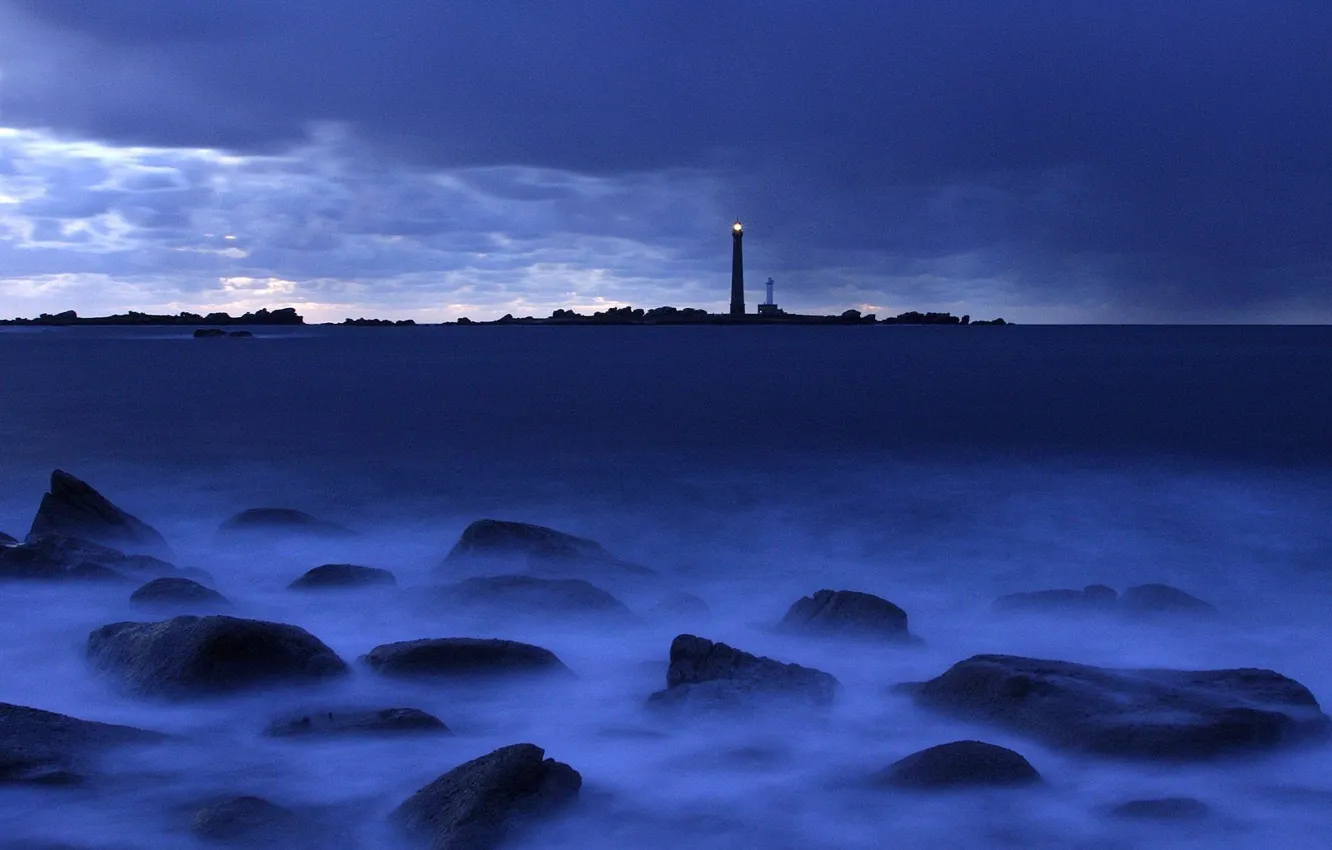 Фото обои море, синий, маяк, Камни
