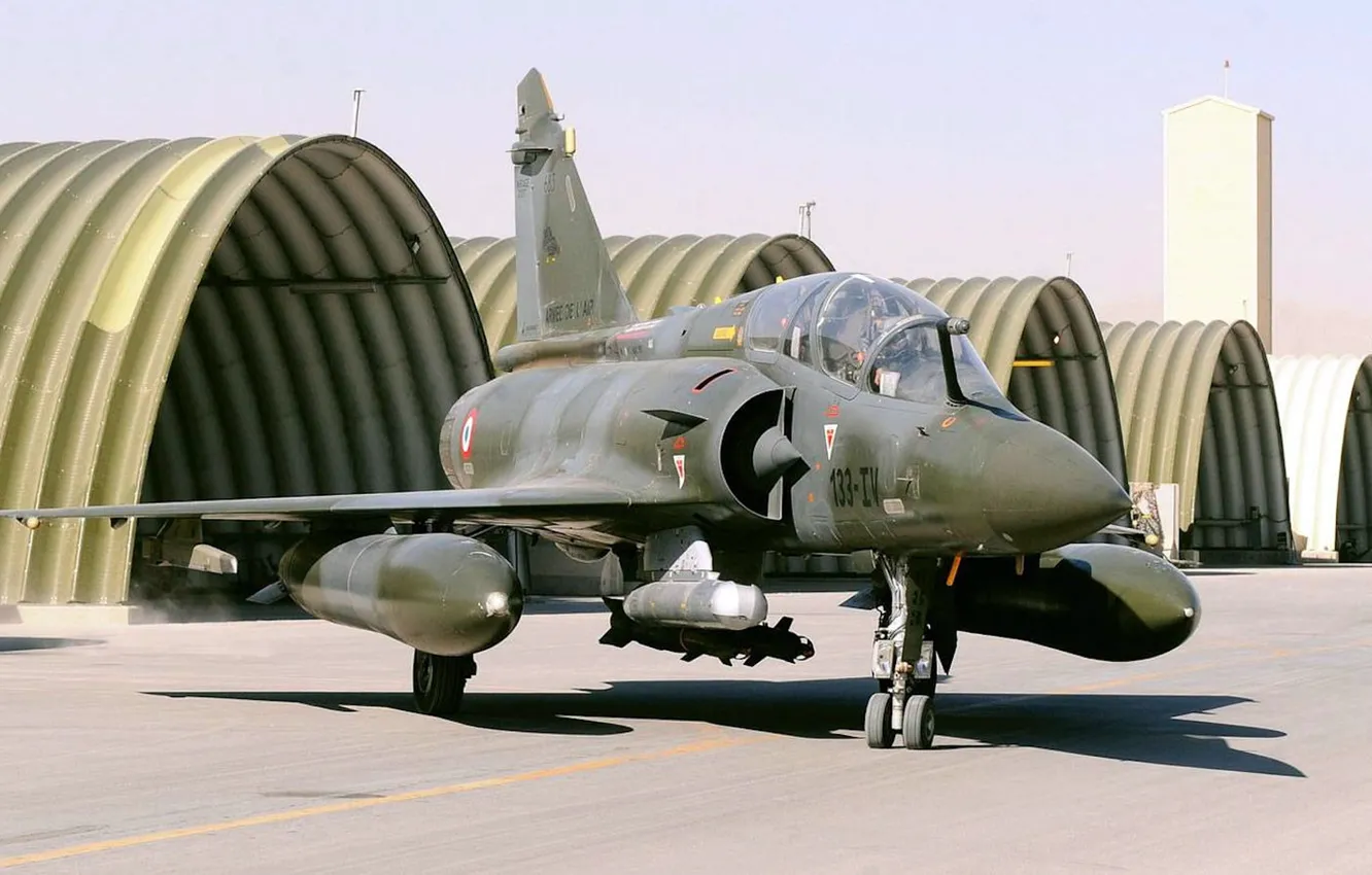 Фото обои ангары, Mirage 2000, французский многоцелевой истребитель четвёртого поколения, assault Aviation