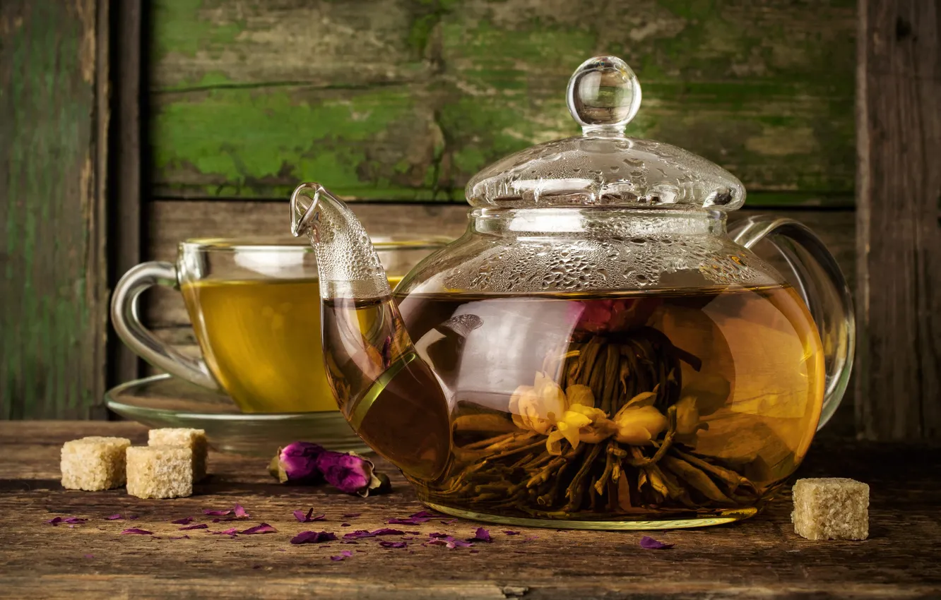 Фото обои стекло, цветы, чай, чайник, чашка, сахар, заварка, вязанный
