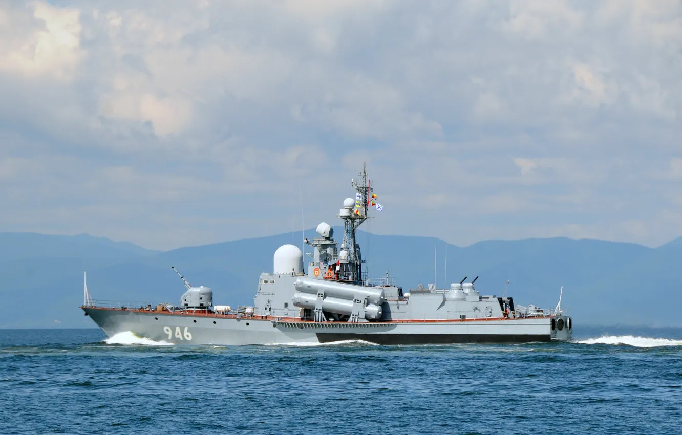 Фото обои большой, катер, ракетный, Р-24