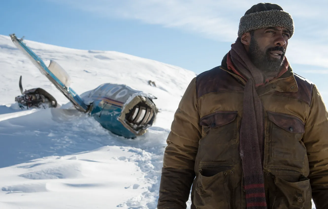 Фото обои cinema, aircraft, snow, survivor, airplane, movie, film, Idris Elba