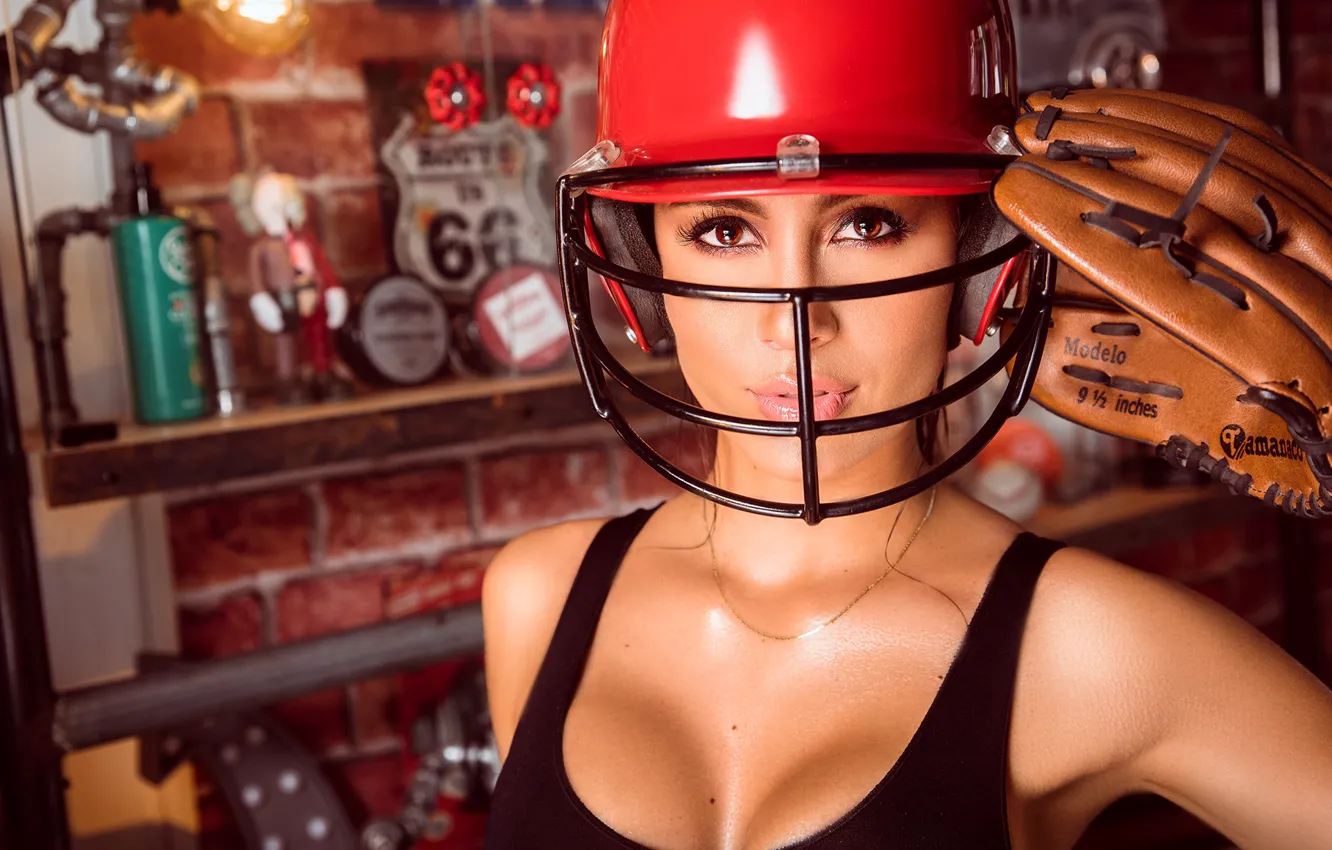Фото обои girl, model, beauty, pose, helmet, makeup