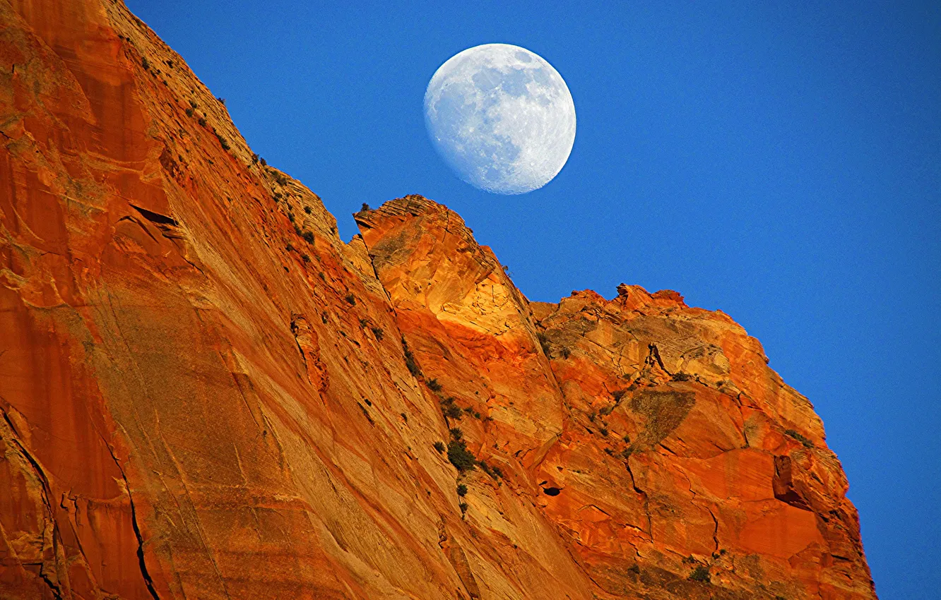 Фото обои небо, скала, гора, Луна, полнолуние