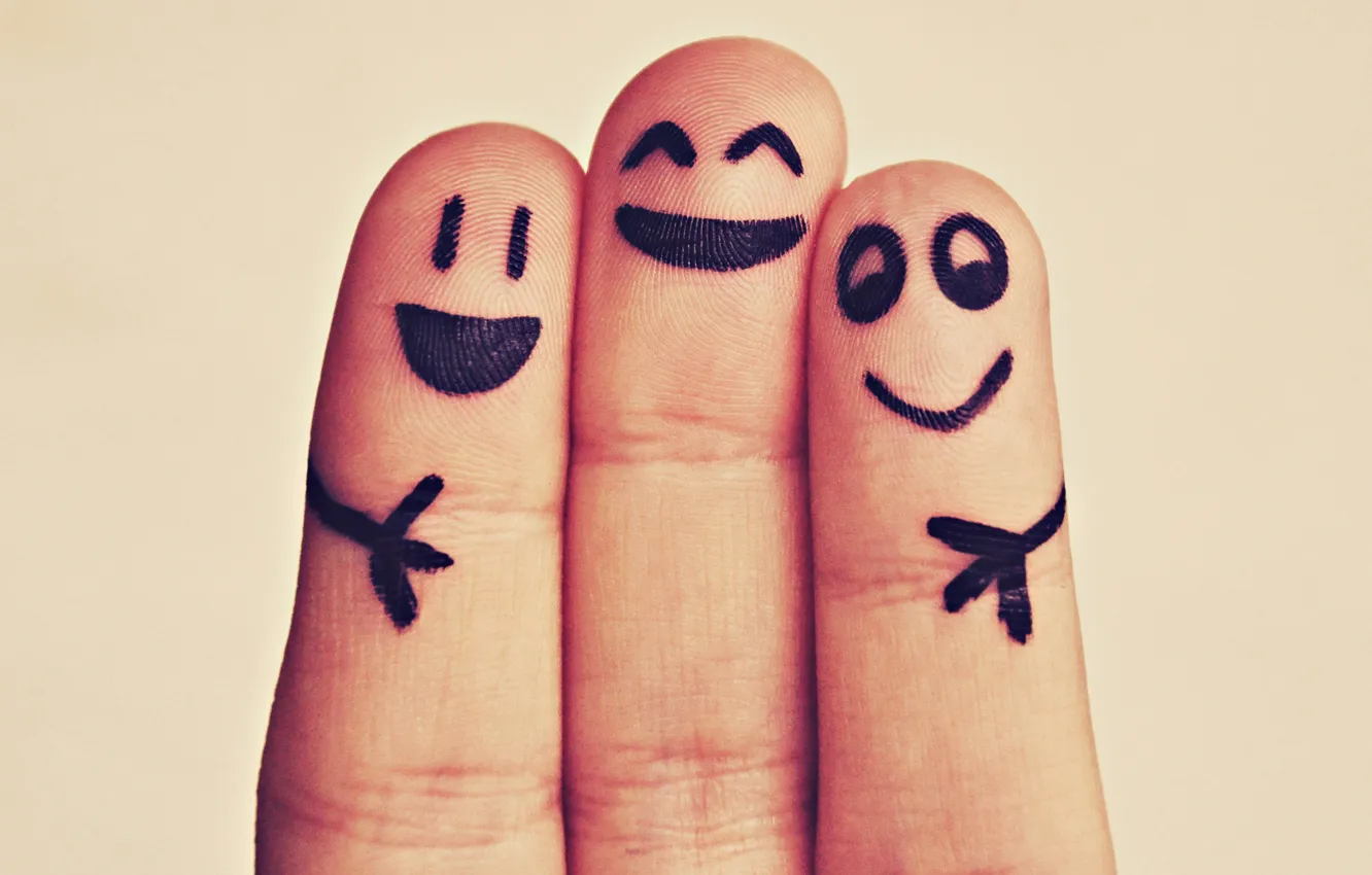 Фото обои креатив, пальцы, смайлик