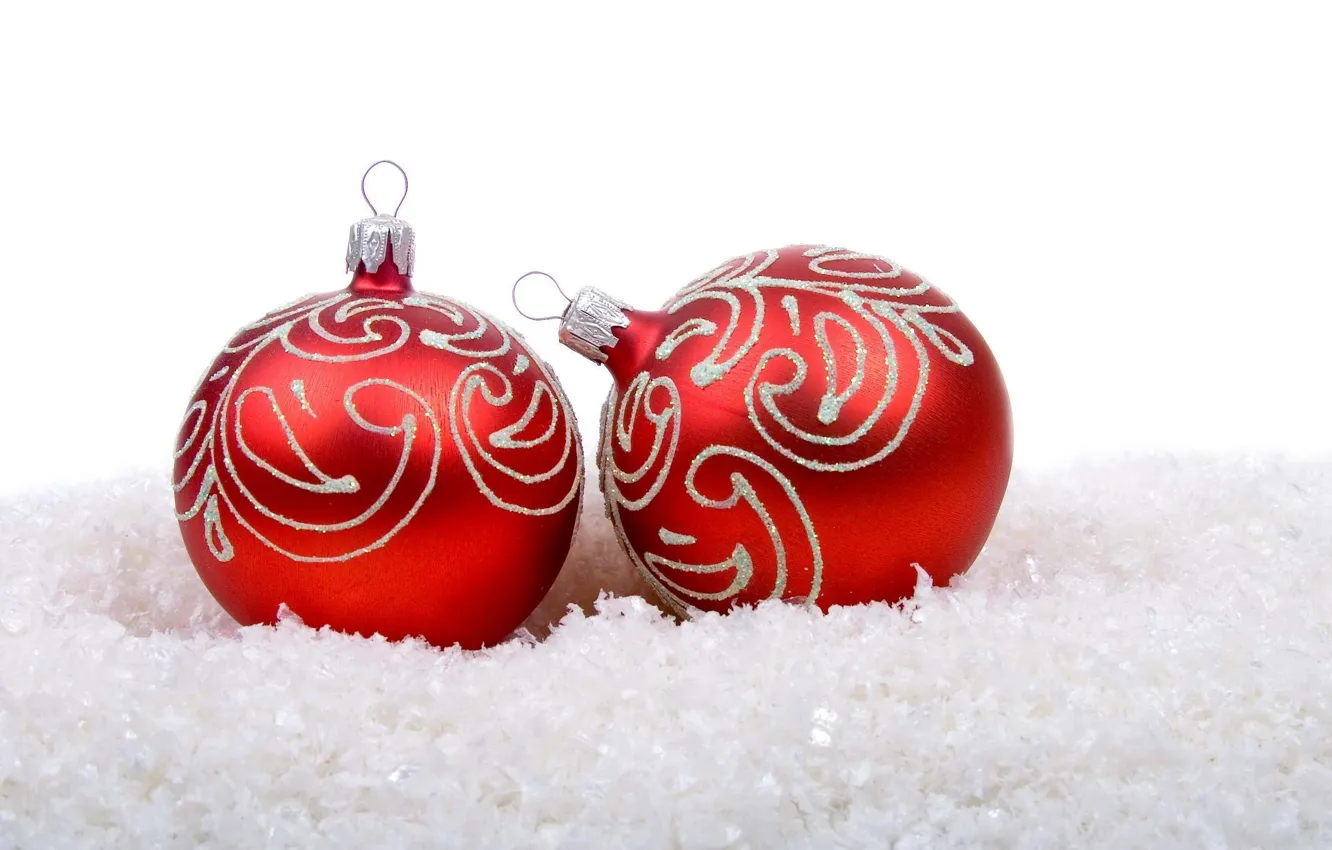 Фото обои снег, праздник, шары, новый год, рождество, красные, белый фон, christmas