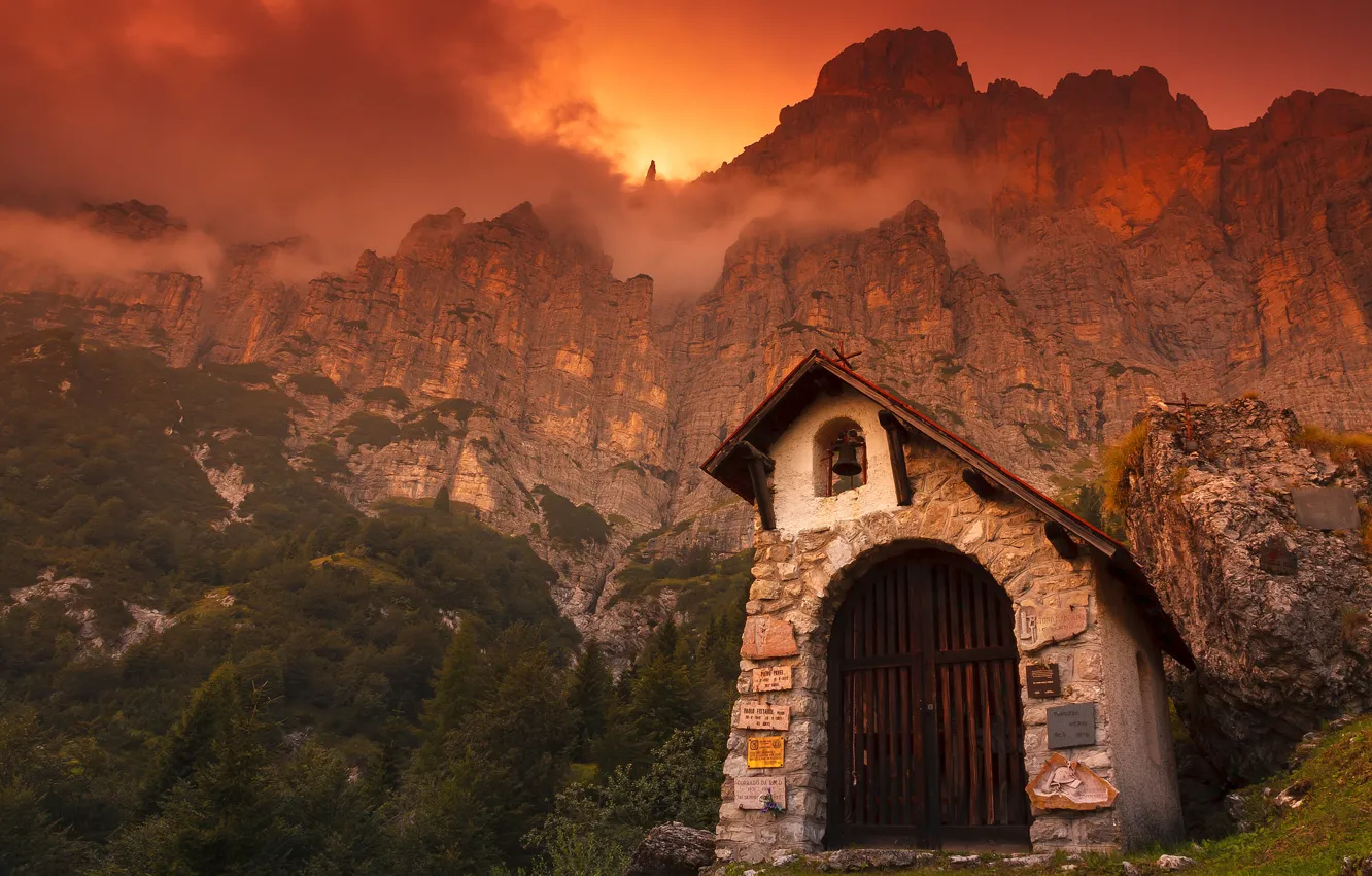 Фото обои Italy, Dolomites, Under Mt. Shiara