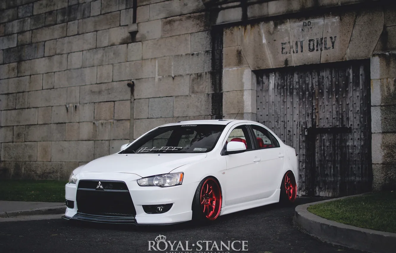 Фото обои turbo, red, white, mitsubishi, japan, jdm, tuning, lancer