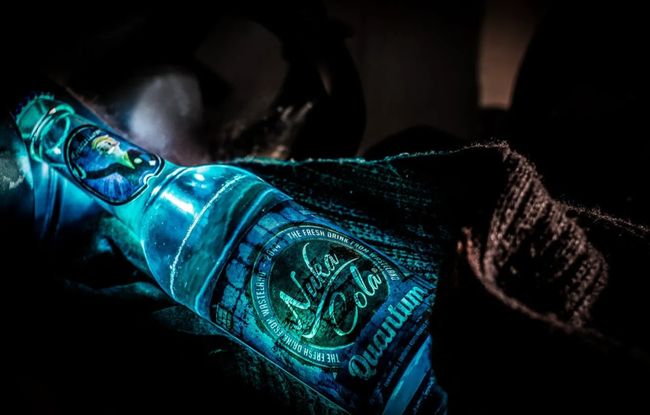 Фото обои сияние, блеск, синяя, Nuka Cola, Квантовая бутылка