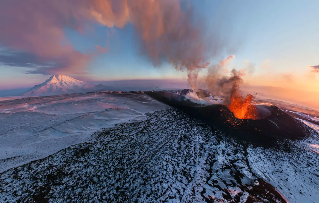 Фото обои вулкан, извержение, Камчатка, Плоский Толбачик