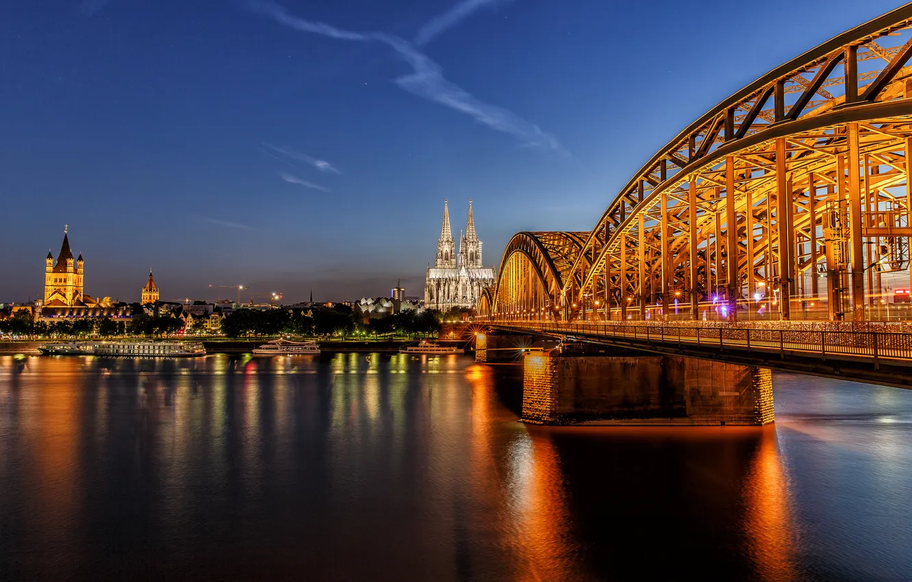 Фото обои небо, мост, огни, река, дома, вечер, Германия, собор