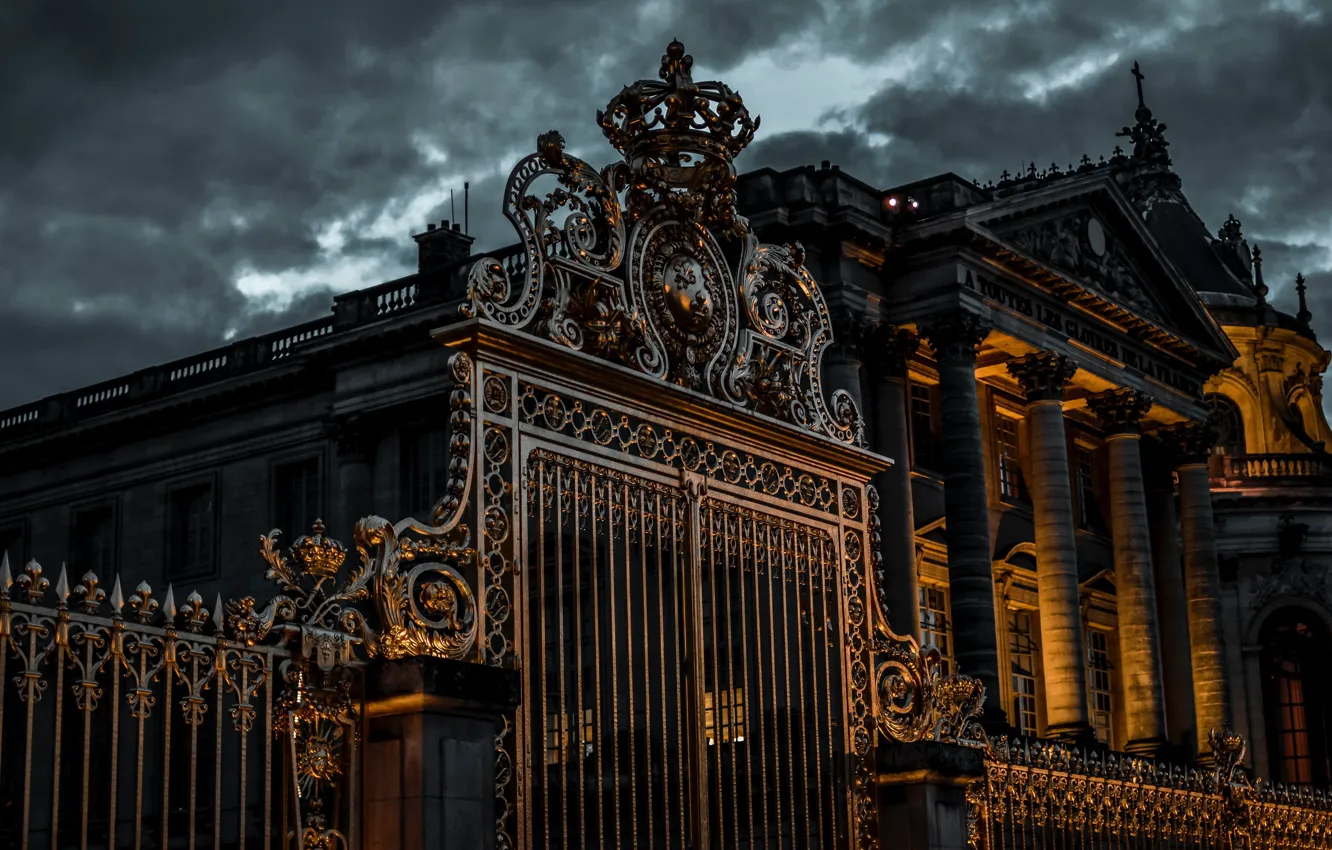 Фото обои lights, twilight, France, Versailles, architecture, Palace of Versailles, Chateau de Versailles, royal gate