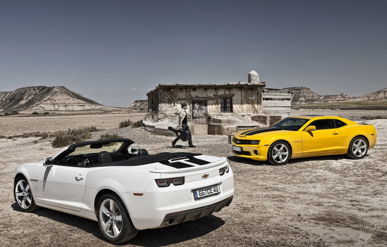 Фото обои белый, Chevrolet, Camaro, white, родстер, шевроле, yellow, камаро