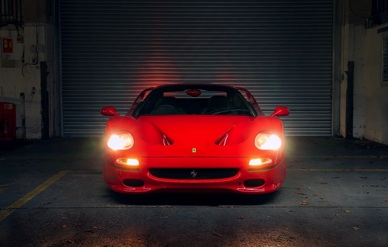 Фото обои Garage, F50, Front view