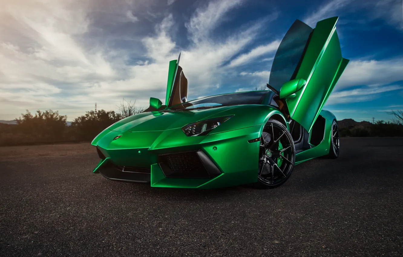 Фото обои green, supercar, Lamborghini Aventador