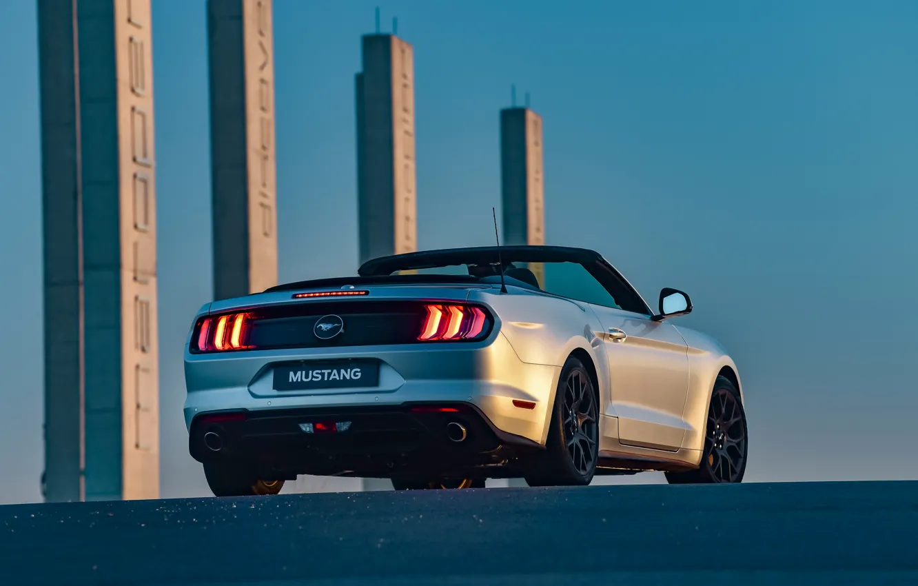 Фото обои Mustang, Ford, taillights, Ford Mustang EcoBoost Convertible