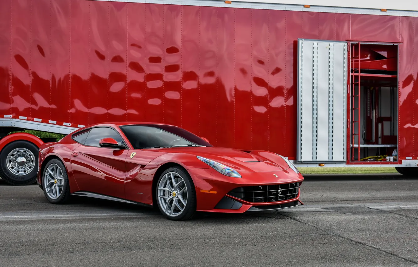 Фото обои Ferrari, Red, Berlinetta, F12, trailer