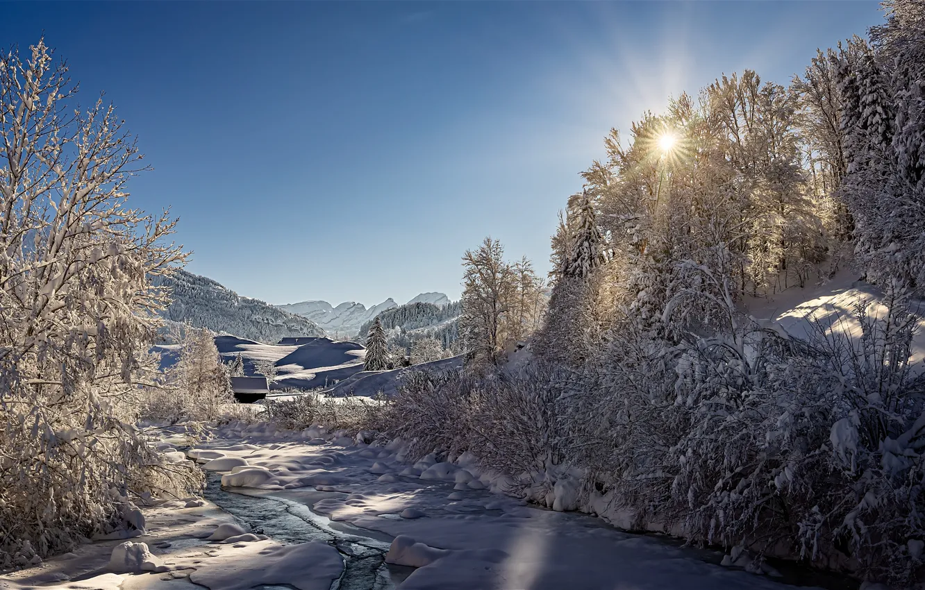 Фото обои зима, солнце, лучи, снег, пейзаж, горы, природа, река
