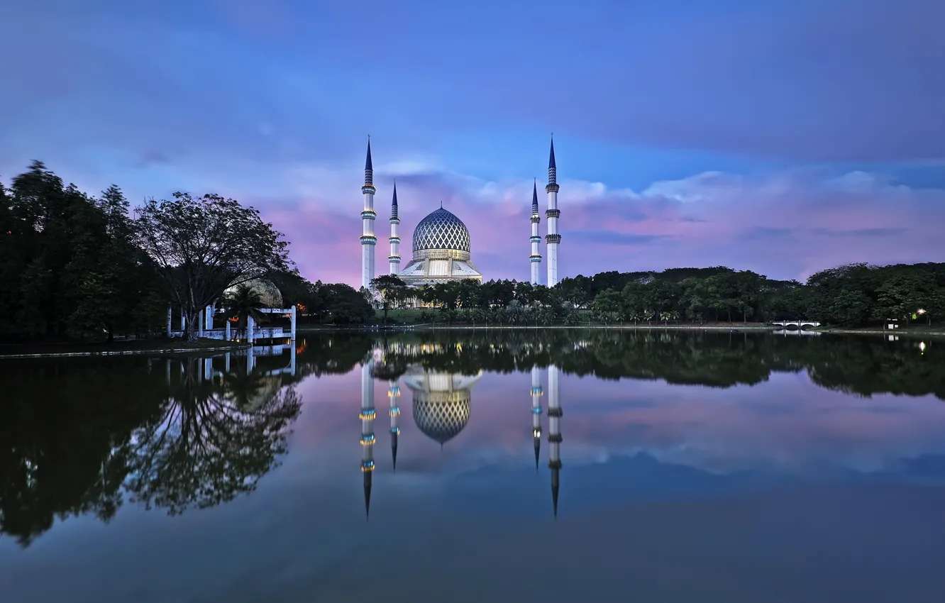 Фото обои вода, отражения, город, мечеть, Малайзия, Шах-Алам, Tuah Roslan Photography, Селангор