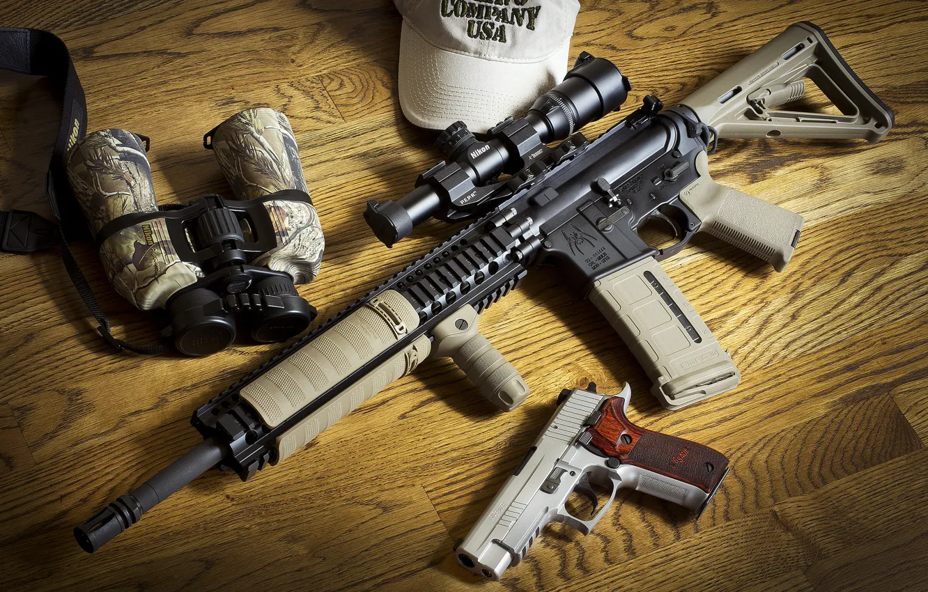 Фото обои пистолет, оружие, бинокль, AR-15, BCM, штурмовая винтовка, Sig P226