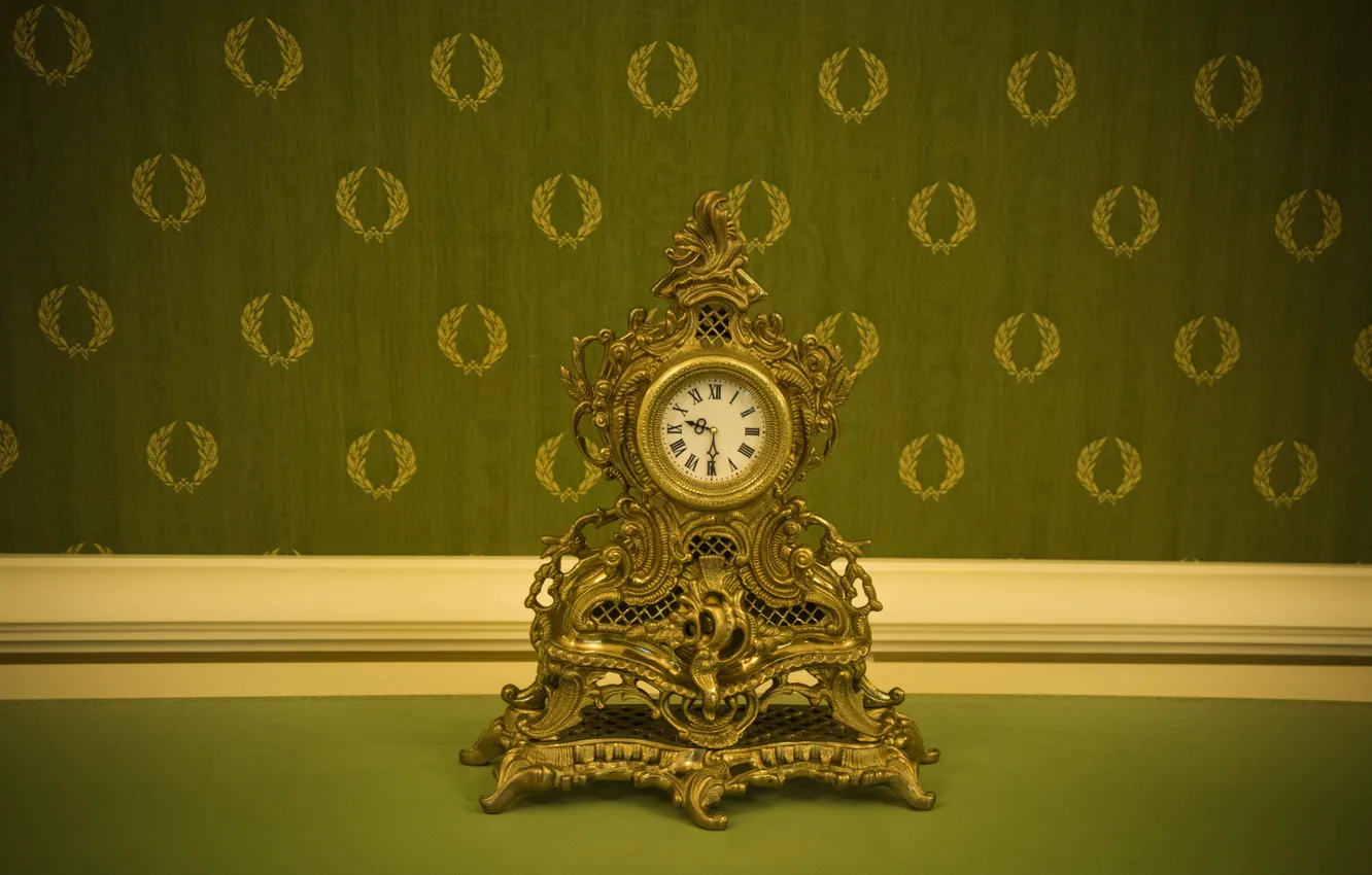 Фото обои ретро, часы, старинные, зеленые обои, барокко, дорого богато