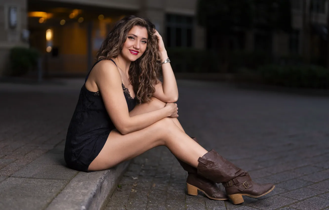 Фото обои девушка, улица, Tania d'Anconia