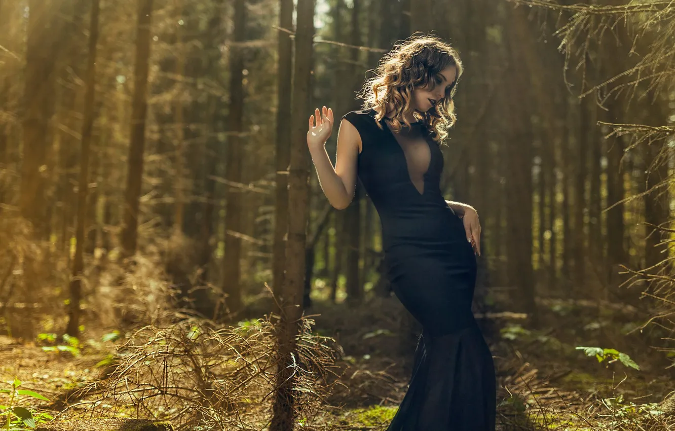 Фото обои лес, девушка, платье, черное, girl, model, Nathan Photography, Tonny Jorgensen