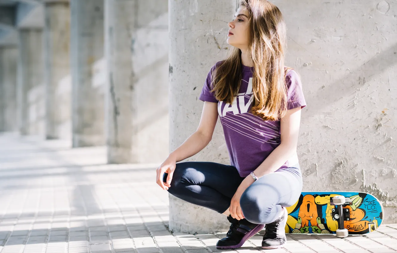 Фото обои girl, sports, crouching