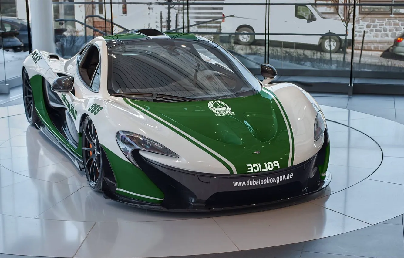 Фото обои McLaren, Dubai, Police