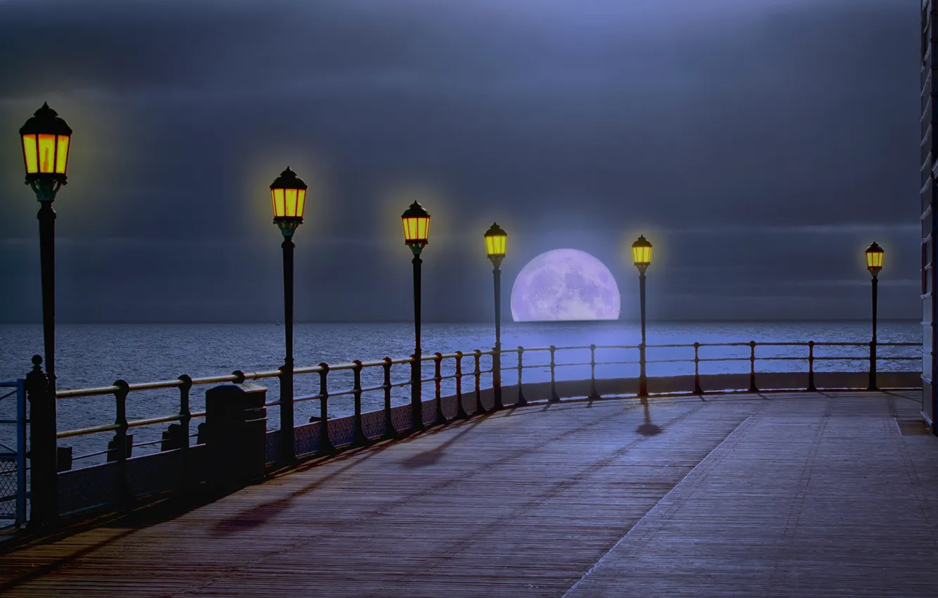 Фото обои море, ночь, луна, фонари