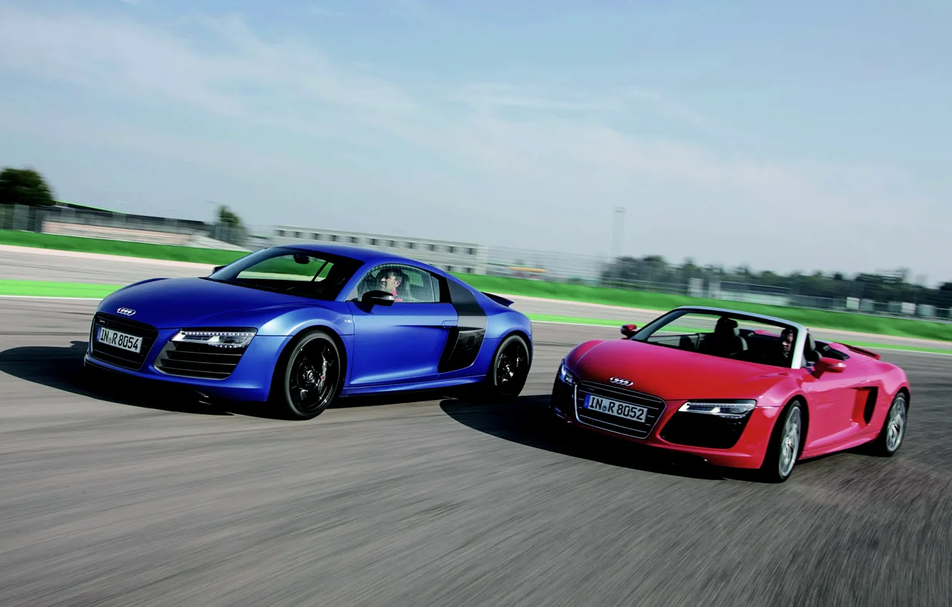 Фото обои Красный, Синий, Audi R8, Spyder, V10, Audi R8 V10