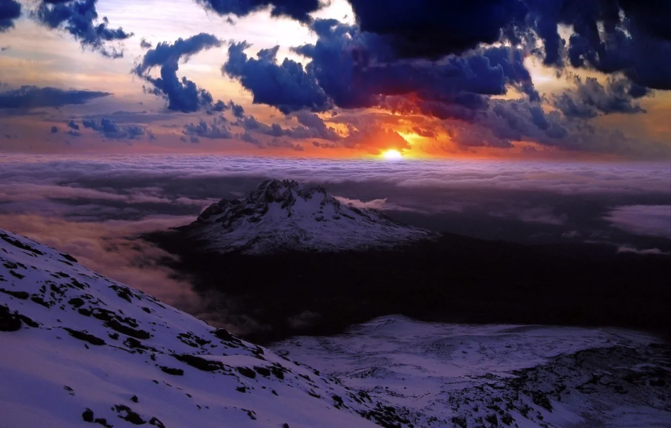 Фото обои облака, горы, Закат