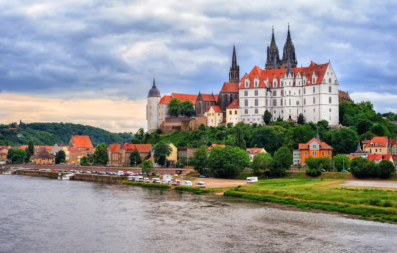 Фото обои деревья, река, замок, транспорт, берег, дома, Германия, Albrechtsburg castle