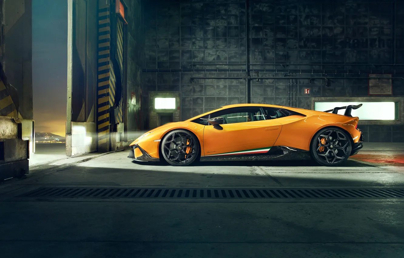 Фото обои Lamborghini, вид сбоку, 2018, Performante, Novitec, Huracan