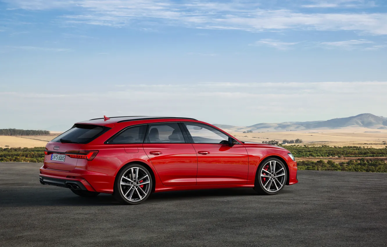 Фото обои асфальт, красный, Audi, стоянка, вид сбоку, универсал, 2019, A6 Avant