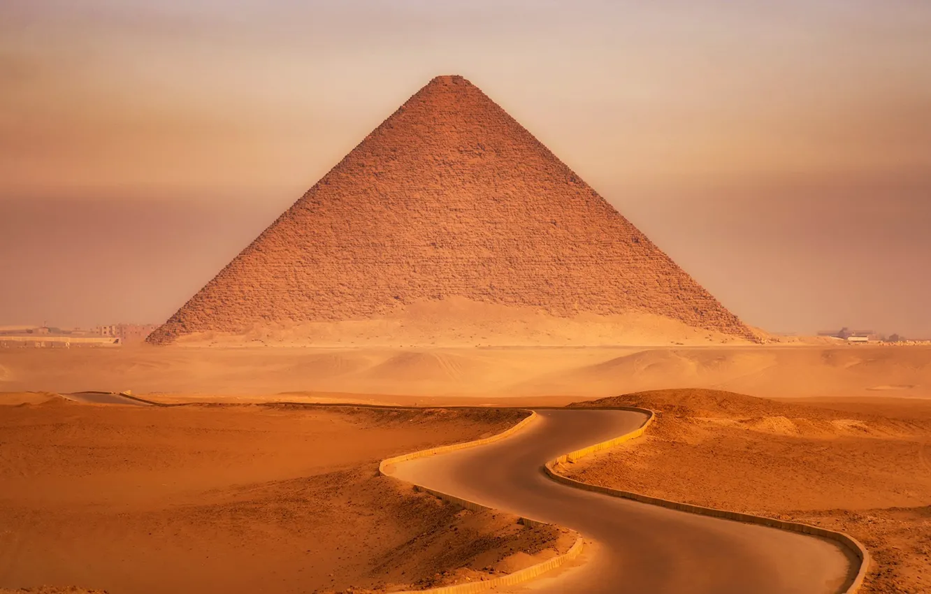 Фото обои road, desert, landscape, Egypt, sand, pyramid, dunes, monument
