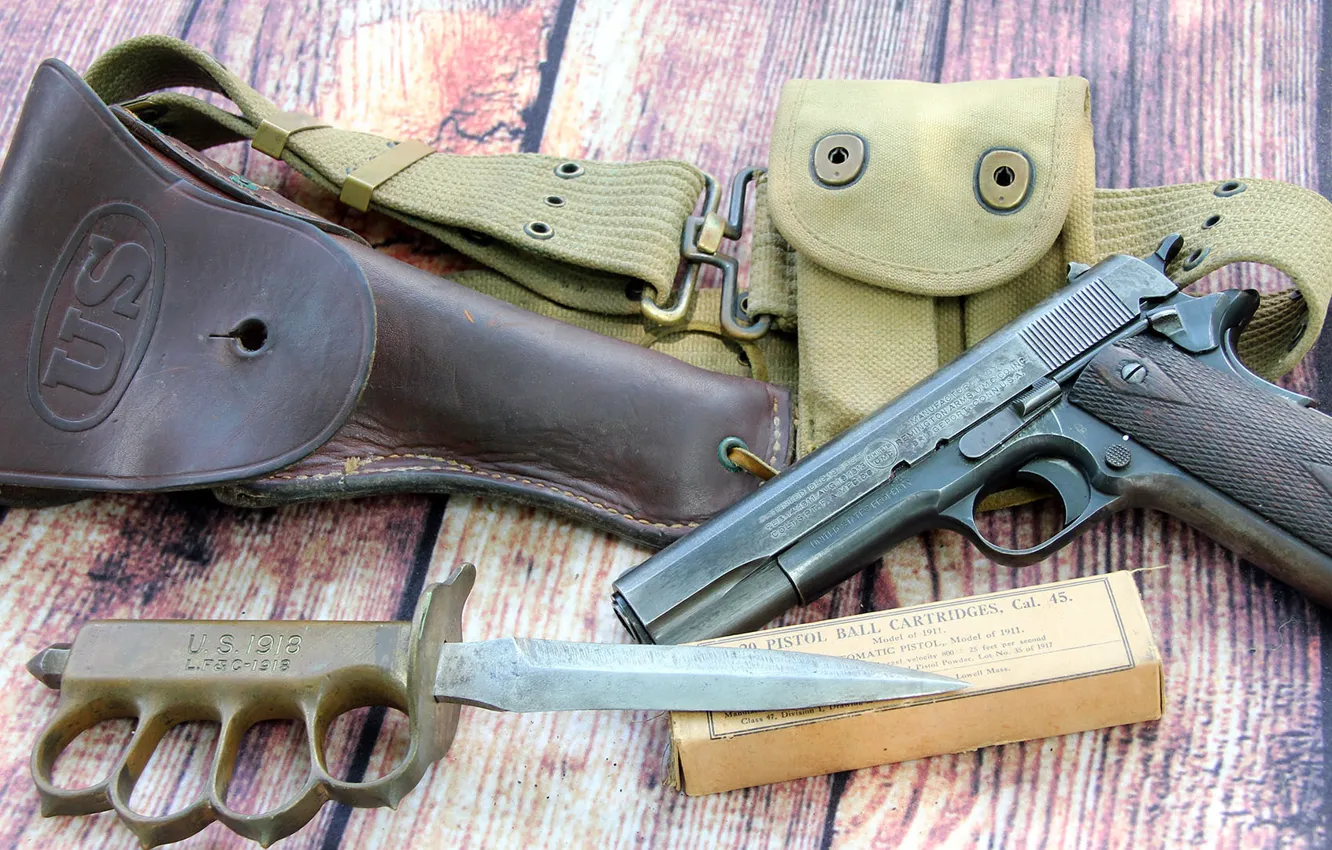 Фото обои пистолет, оружие, нож, модели, кобура, M1911, самозарядный, Remington