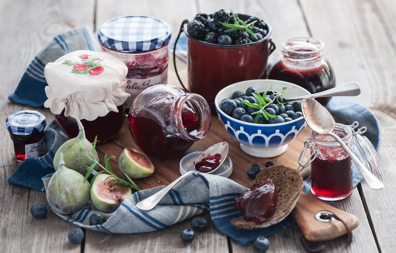 Фото обои черника, ежевика, blueberries, инжир, черничный джем, Джемы и ягоды, Jams and berries, bilberry jam