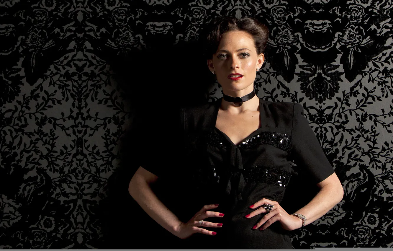 Фото обои Irene Adler, Lara Pulver, Sherlock