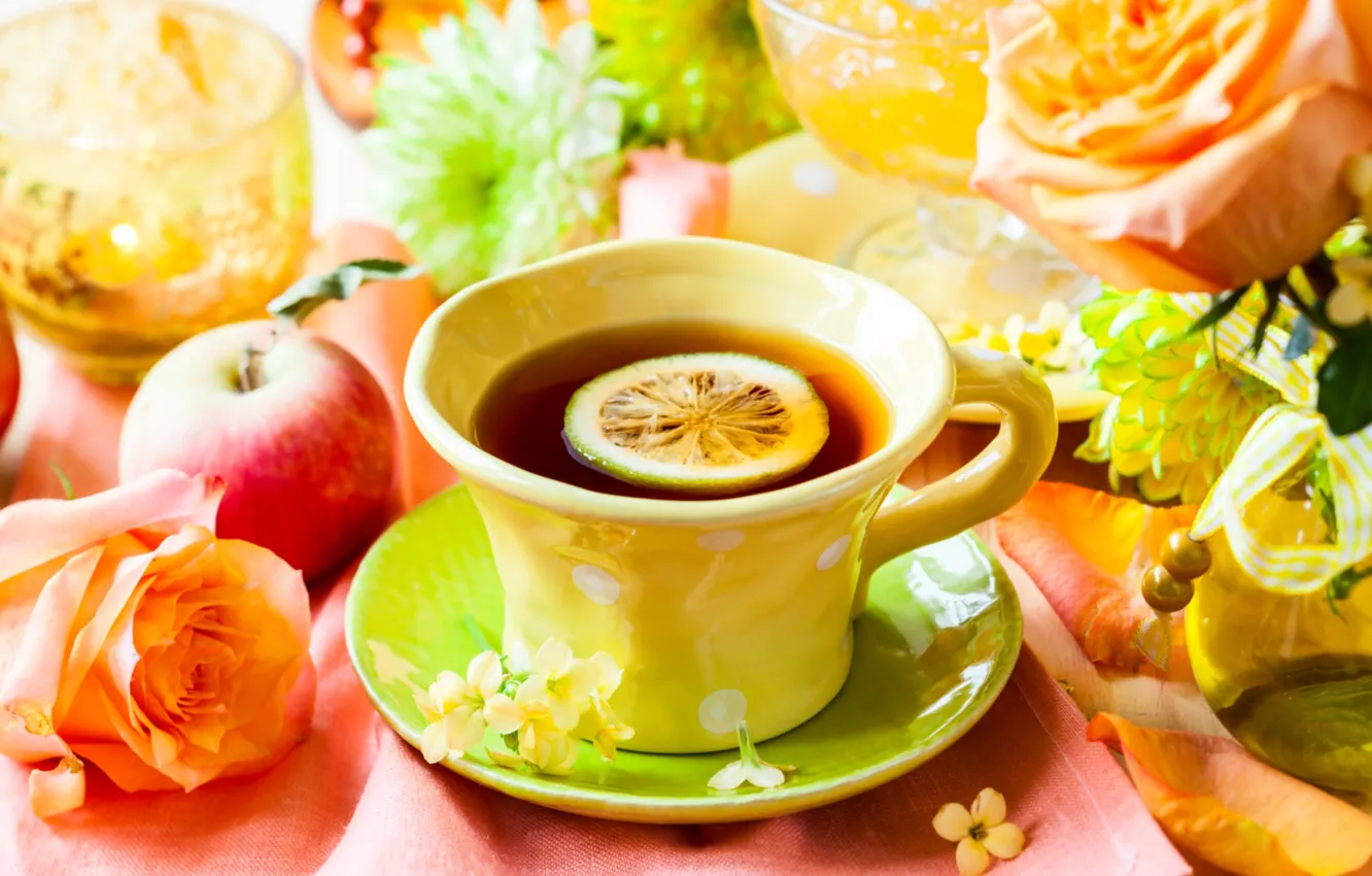 Фото обои цветы, лимон, чай, роза, яблоко, чашка
