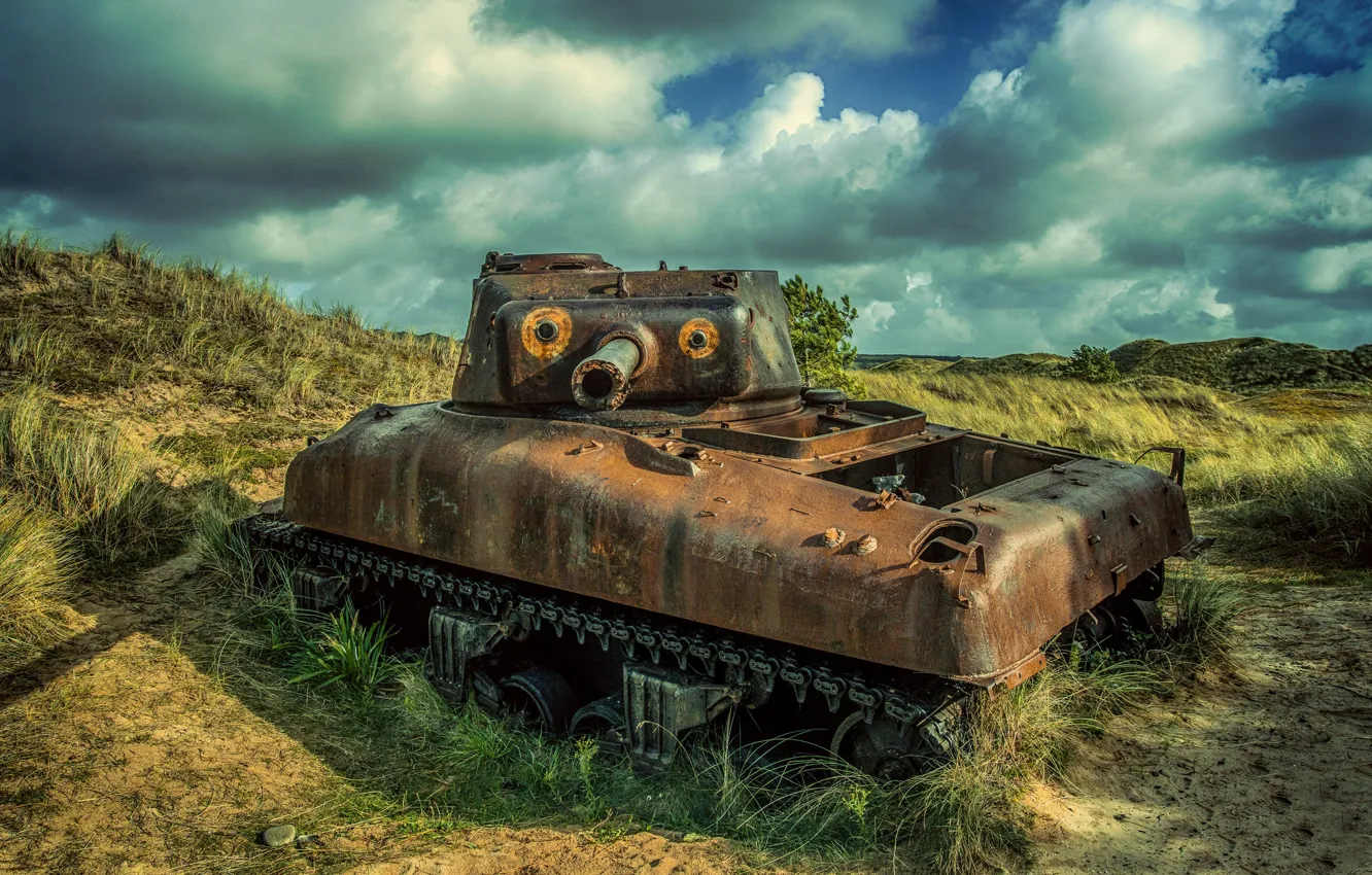 Фото обои дюны, танк, заброшенный, Нормандия