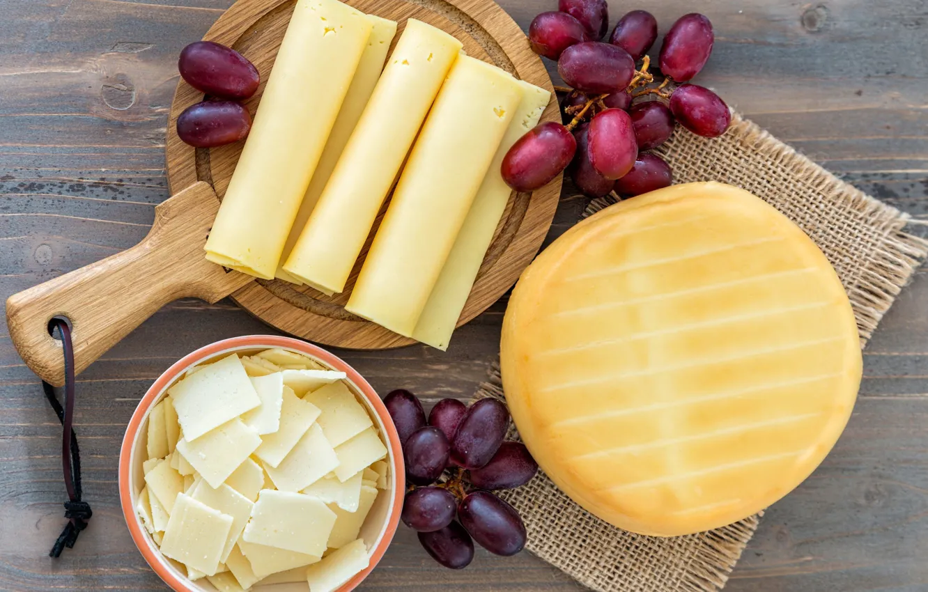 Фото обои сыр, виноград, ассорти
