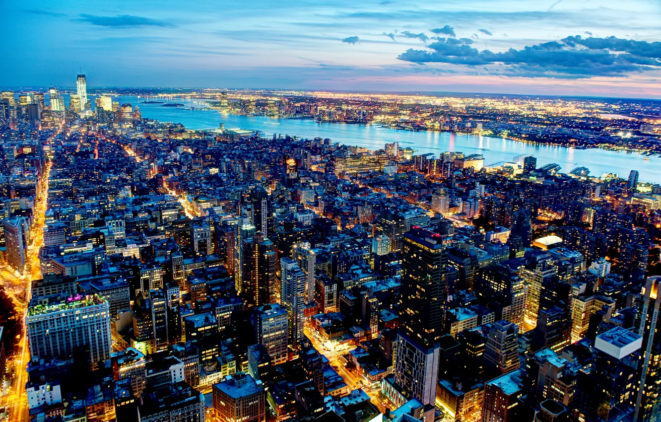Фото обои город, огни, река, небоскребы, вечер, New York