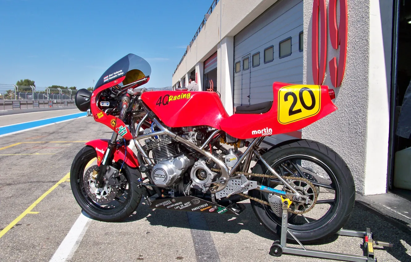 Фото обои classicbike, SRC, paul ricard