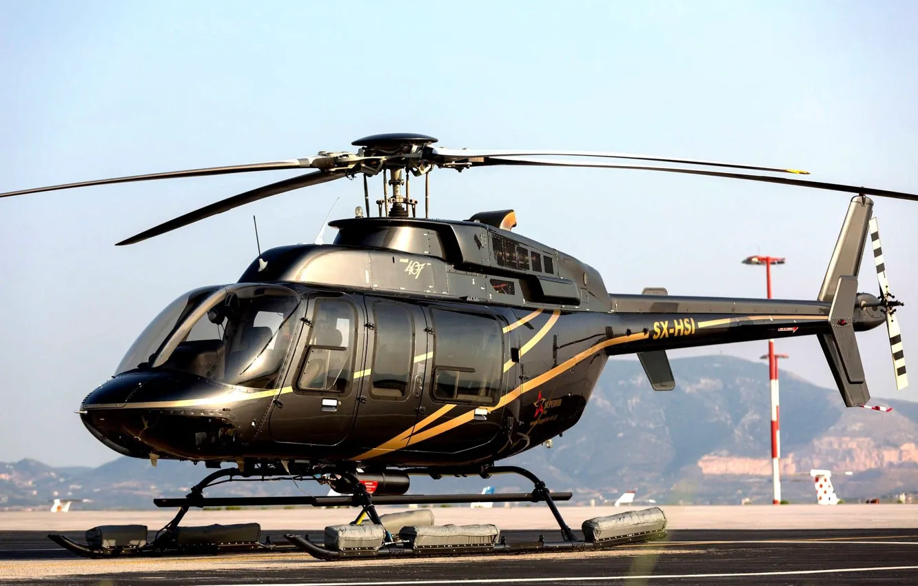 Фото обои Чёрный, Black, Авиация, Helicopter, Вертолёт, на площадке